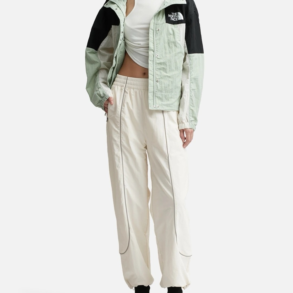 The North Face Women's Tek Piping Wind Pants / Gardenia White